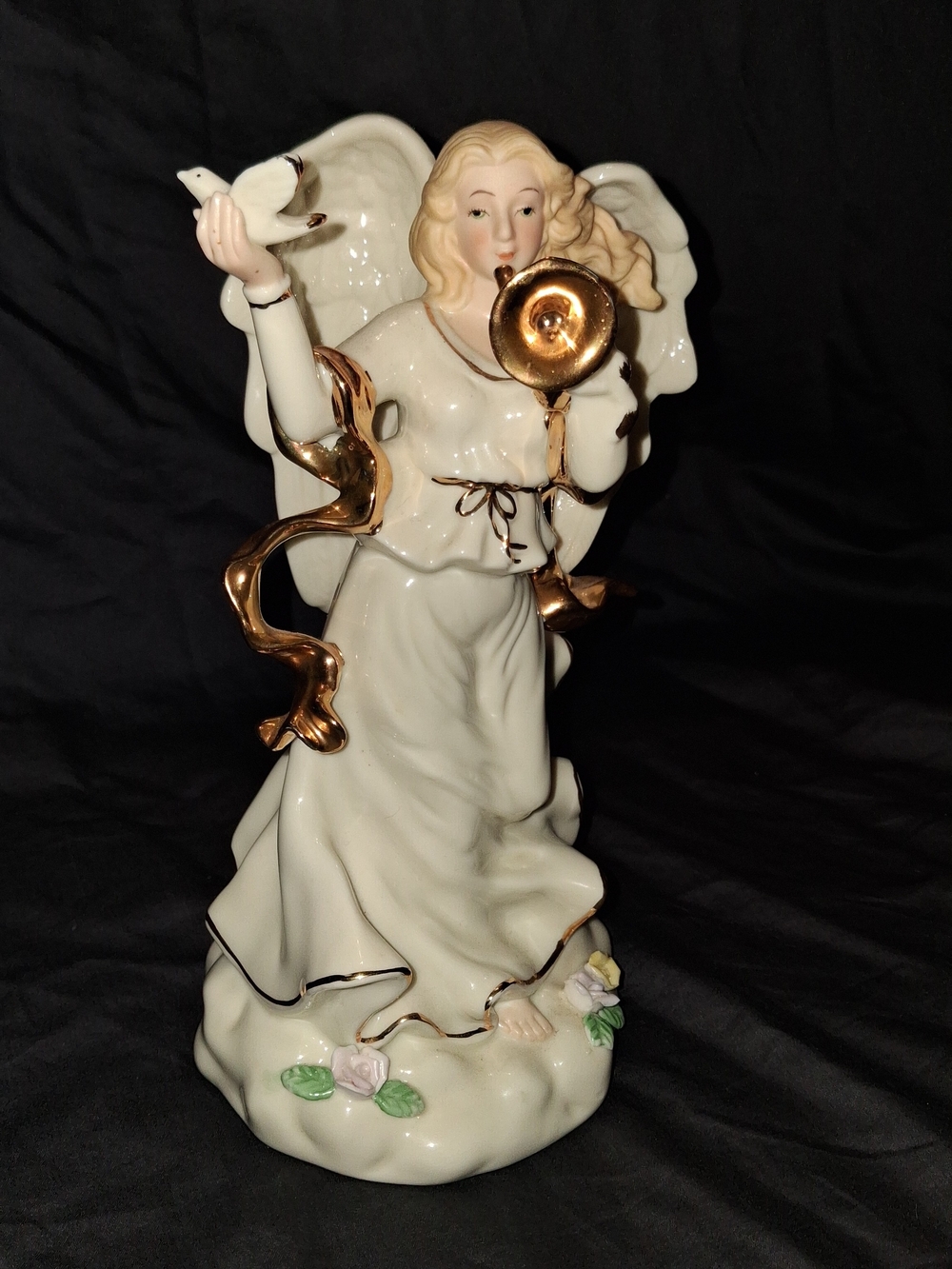 Vintage 1982 Porcelain Angel Music Box Figurine in Cream with Gold Accents